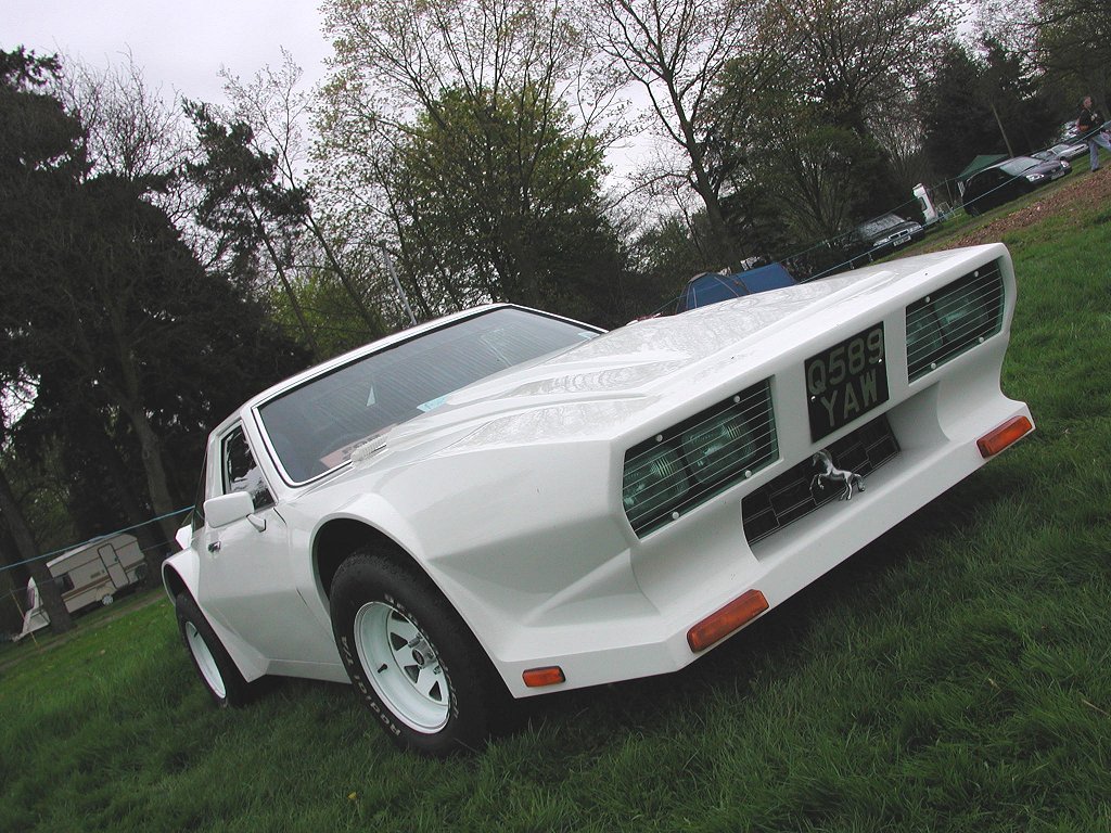 Hensen M30 car