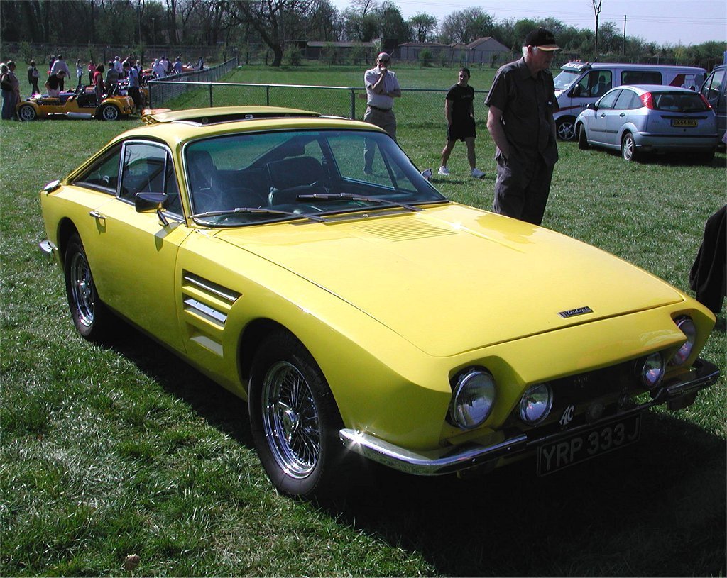 Venturer car