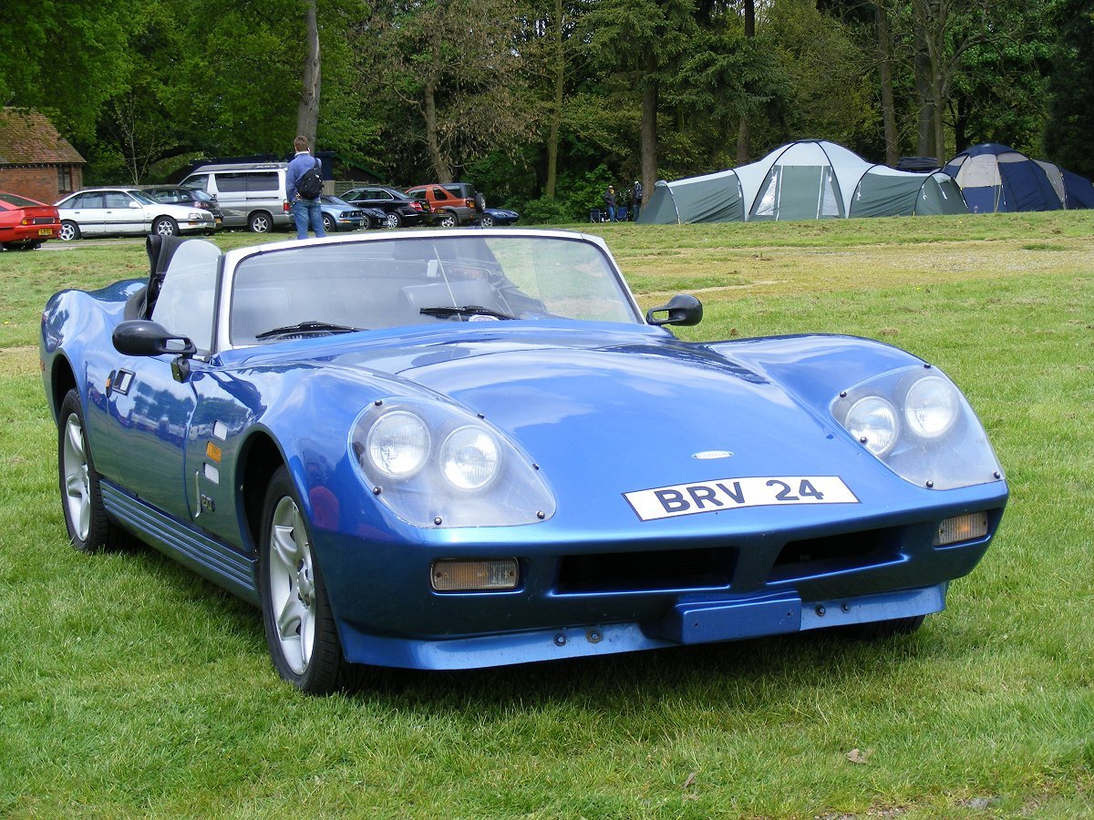 F2 Super Sports car